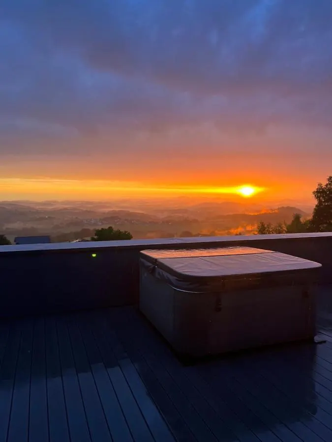 Moderne Villa Mit Whirlpool Und Heimkino Waldkirchen