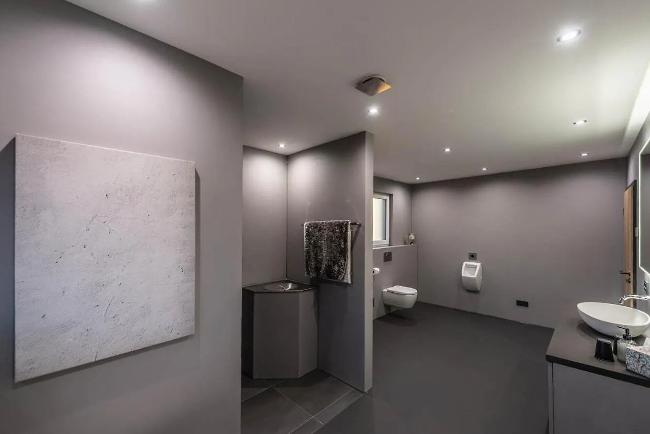 Moderne Villa Mit Whirlpool Und Heimkino Waldkirchen